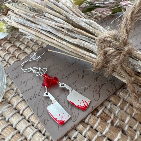 🩸🔪 bloody knife, axe, or Cleaver horror movie inspired Halloween earrings - Picture 4 of 6